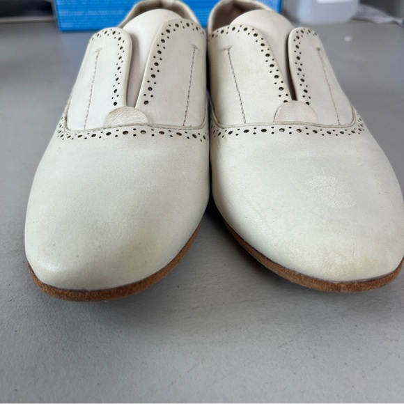 FRYE Women’s Terri Perf Slip On Antique White Sz 6M - Picture 3 of 9